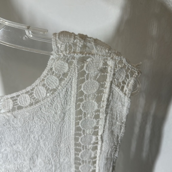 SHEIN Lace Sleeveless Blouse One Size Women’s in GREAT CONDITION - Picture 3 of 13